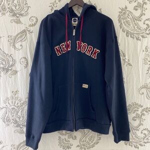 Vintage Blue Marlin New York
Hoodie, Size XL Rare. No Longer made.
